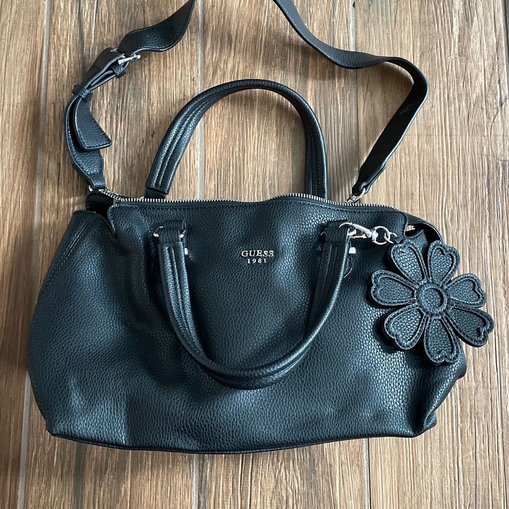Guess bag